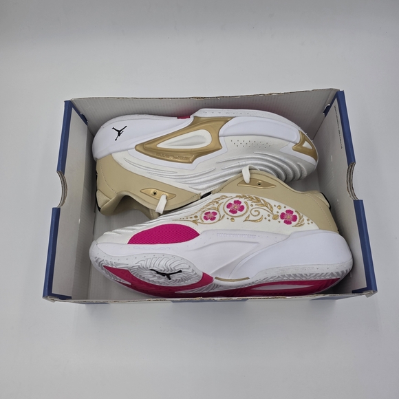 NEW Jordan Luka 3 SE Basketball Shoes - Picture 9 of 10